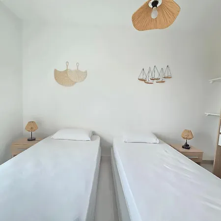 T3 Avec Terrasse A Pornic, Pres De La - Fr-1-364-187 Apartman Pornic