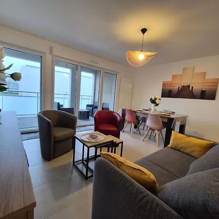 T3 Avec Terrasse A Pornic, Pres De La - Fr-1-364-187 * Pornic