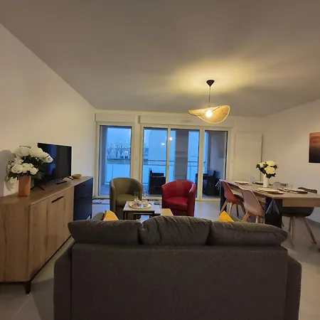 T3 Avec Terrasse à Pornic, Près De La - Fr-1-364-187 Appartement *